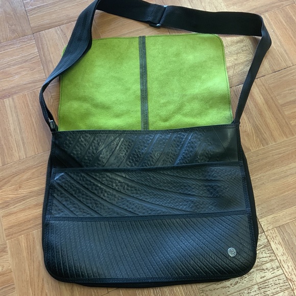 Messenger Bag notebook bag green part is leather - Picture 2 of 10